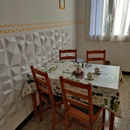 Homeinbo Apartment